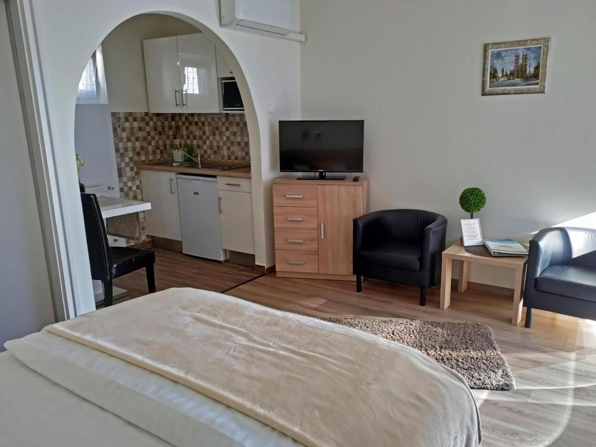 Szécsényi Apartman Hévíz Exterior foto