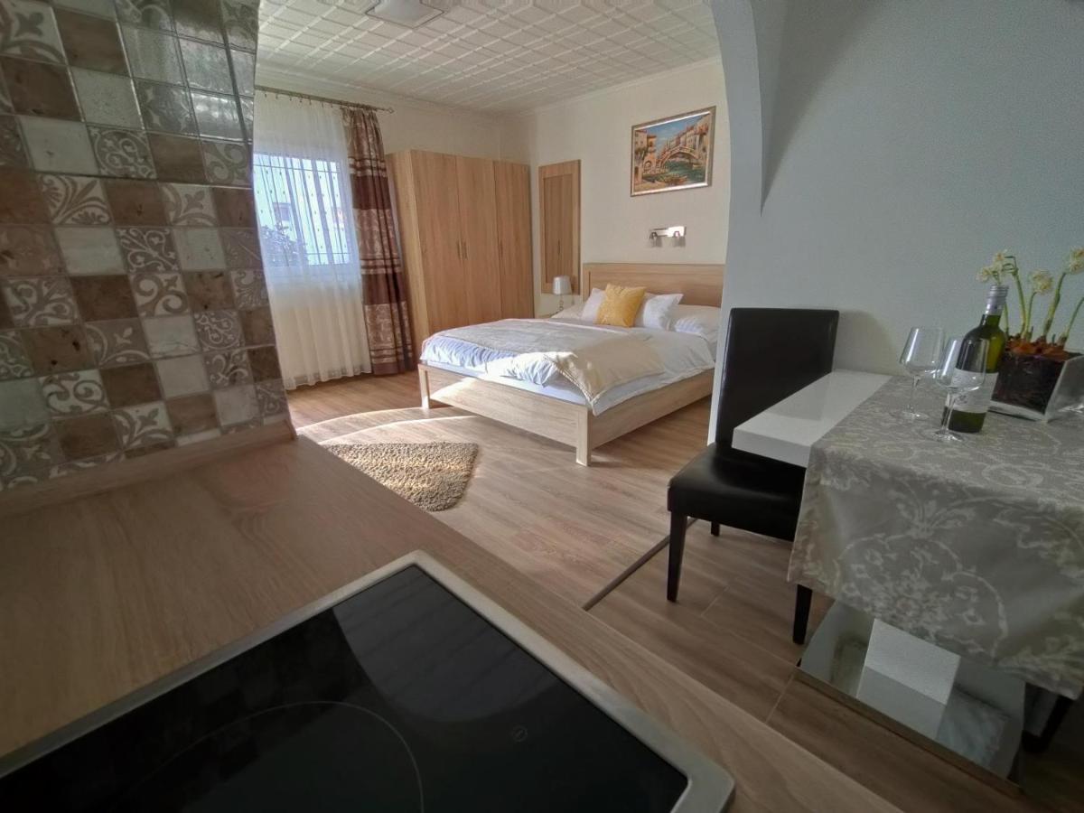 Szécsényi Apartman Hévíz Exterior foto