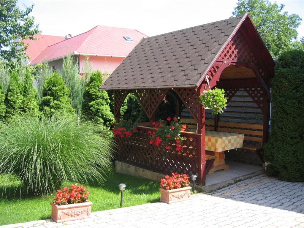 Szécsényi Apartman Hévíz Exterior foto