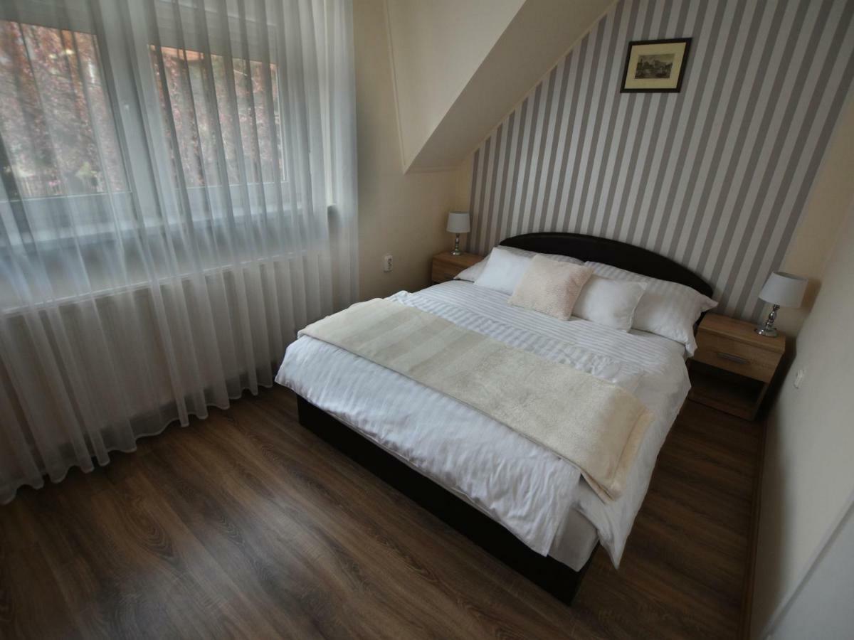 Szécsényi Apartman Hévíz Exterior foto